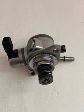 Ford Motor Company High-Pressure Fuel Pump -for Ford Focus 2012-2018